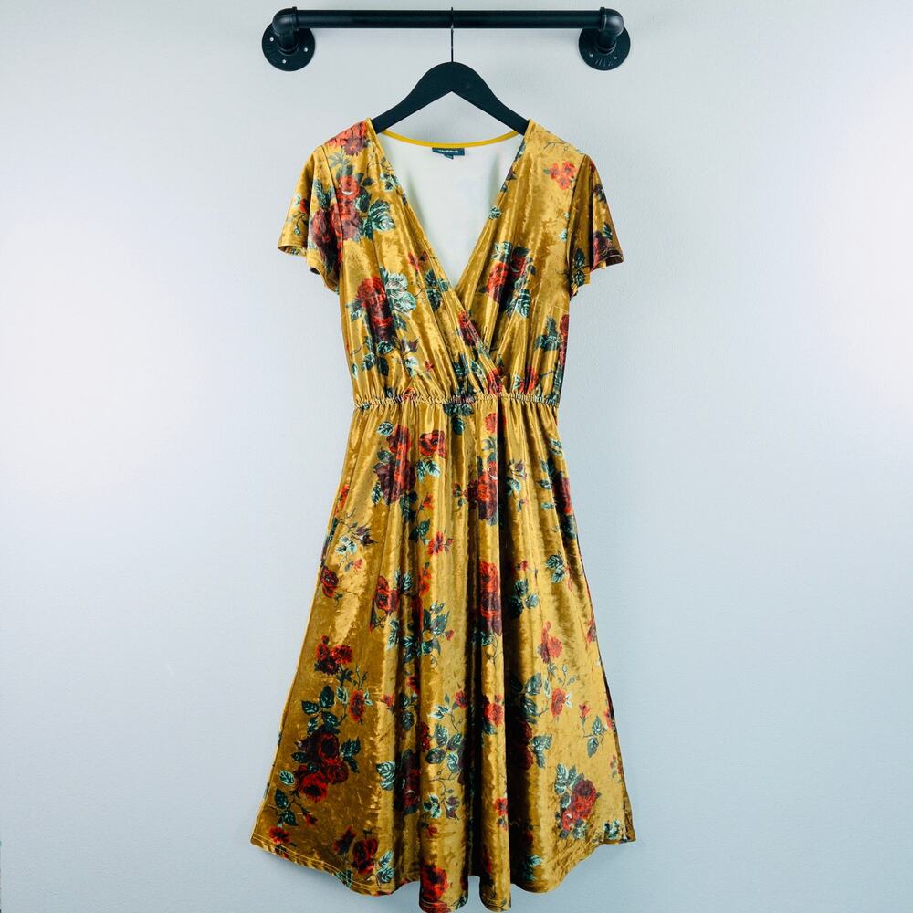 ModCloth Velvet Floral Dress Rose Gold Mustard Cottagecore Whimsigoth Midi L